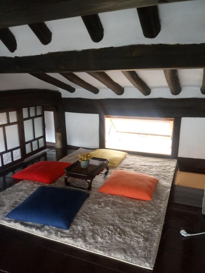 Hundred Years Hanok موكبو المظهر الخارجي الصورة